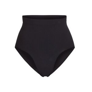 SKIMS Core Control Brief Shapewear S M Black NWOT
